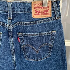 Levi's Women's Boyfriend Jeans - Dark Blue